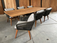 Bentley 260cm oud teak | Boomstam | Matrix poot  zwart | Marisol dining stoel olijfgroen | dining tuinset 7-dlg