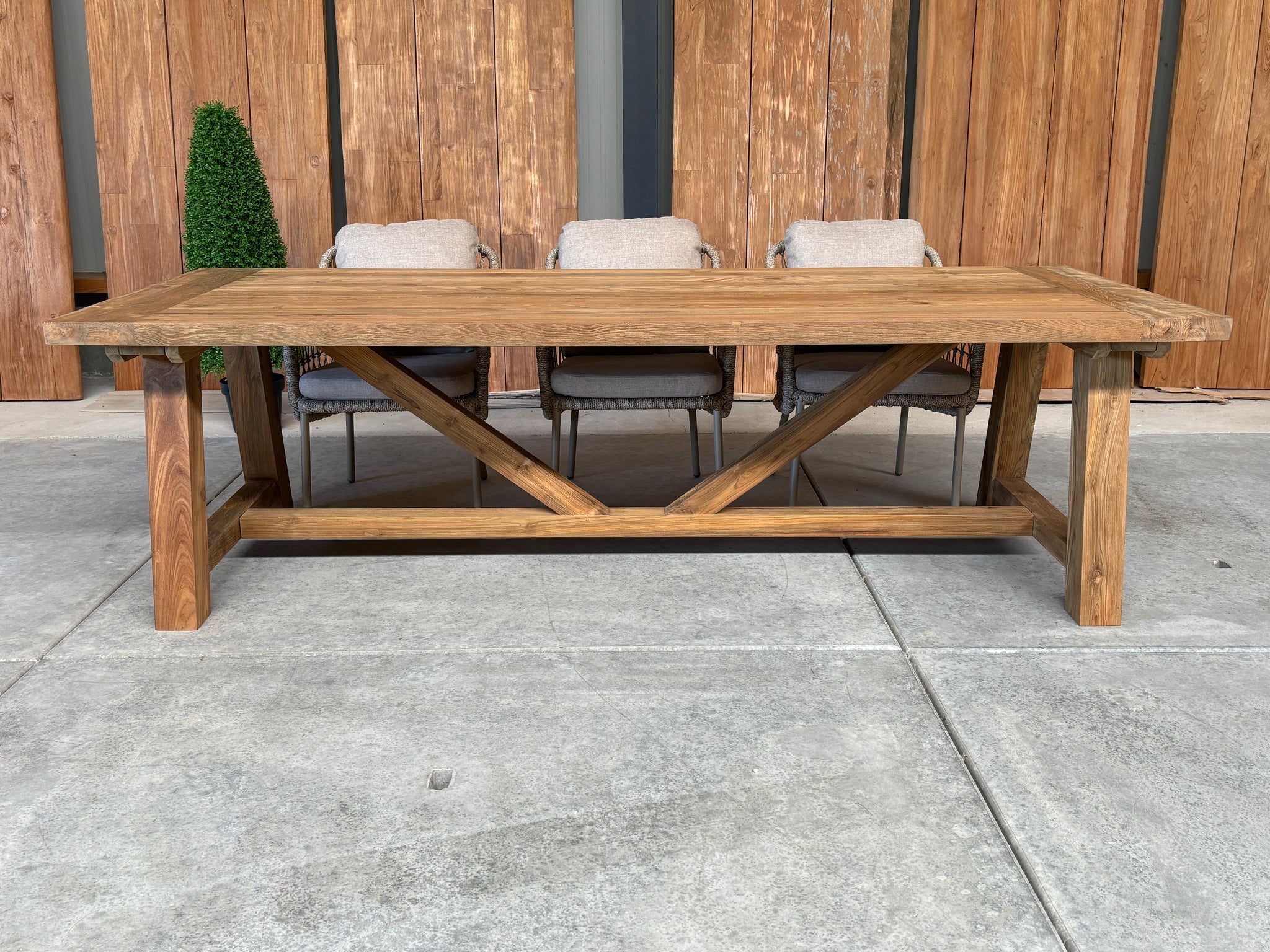 Muiderslot tuintafel 260 | gerecycled teak | Nova dining stoel beige | dining tuinset 7-dlg