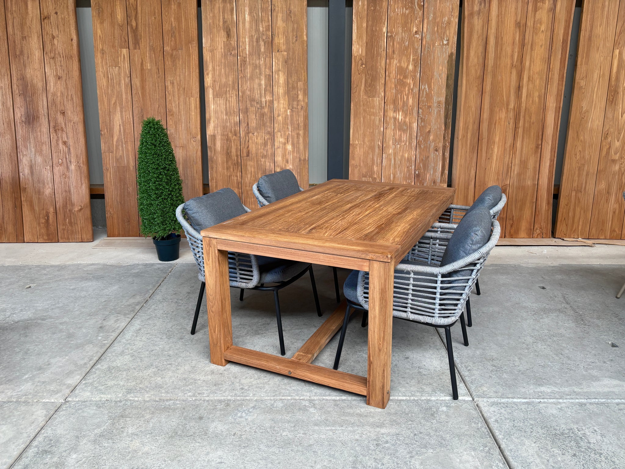Windsor 180cm oud teak | Luna dining stoel rope licht grijs | dining tuinset 5-dlg