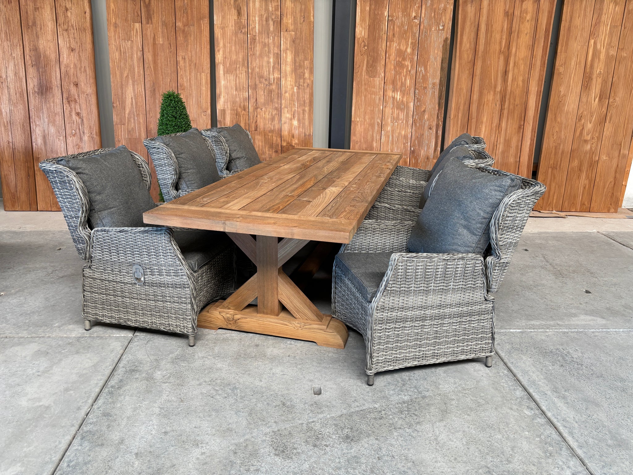 Slot Loevestein tuintafel 260 | gerecycled teak | Bretagne dining verstelbaar as grijs | dining tuinset 7-dlg