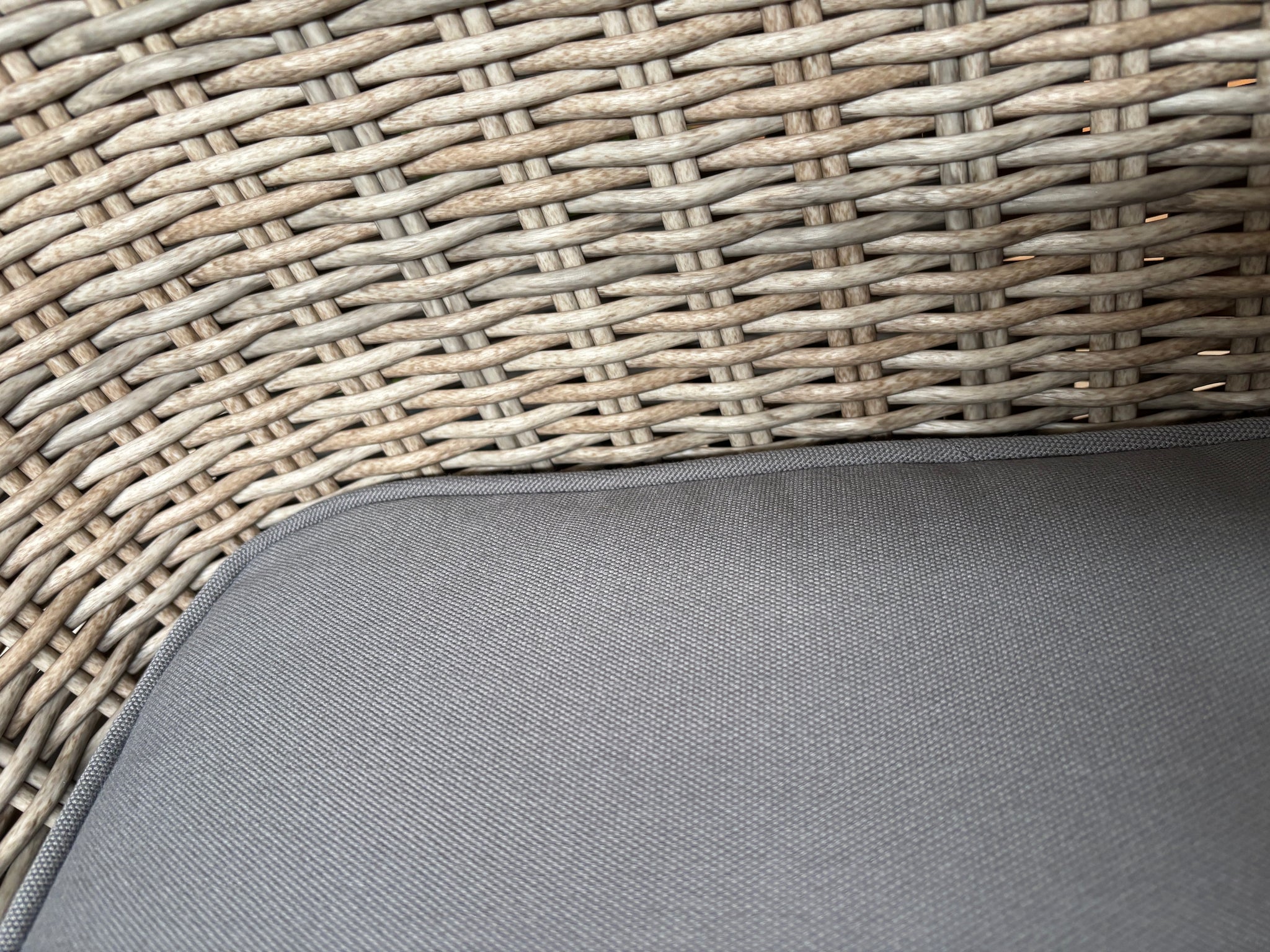 Lena dining hoge rug tuinstoel | wicker | Mix beige | Min afname 2st